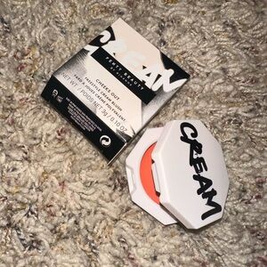 Fenty beauty creame blush peach face 11 cheeks out shade small 🍑 🧡✨🤍